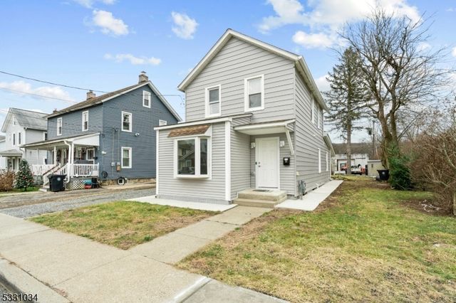 78 Stoll St, Netcong Boro, NJ 07857