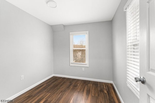 78 Stoll St, Netcong Boro, NJ 07857