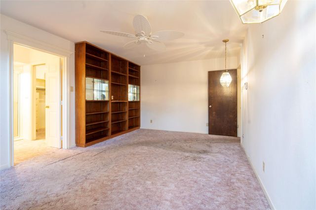 1716 Tara Circle, Texas City, TX 77591