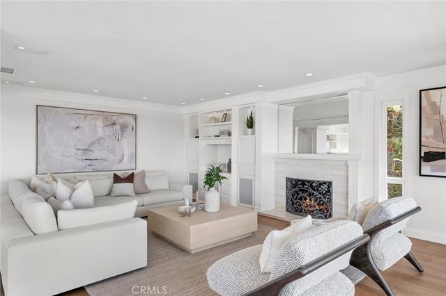 2639 Buckeye Street, Newport Beach, CA 92660