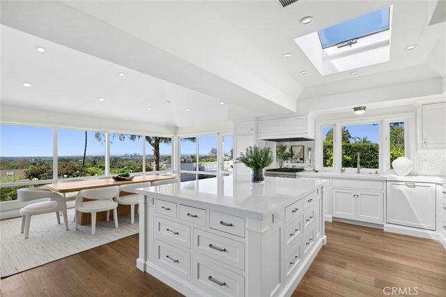 2639 Buckeye Street, Newport Beach, CA 92660