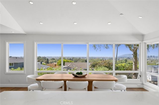 2639 Buckeye Street, Newport Beach, CA 92660