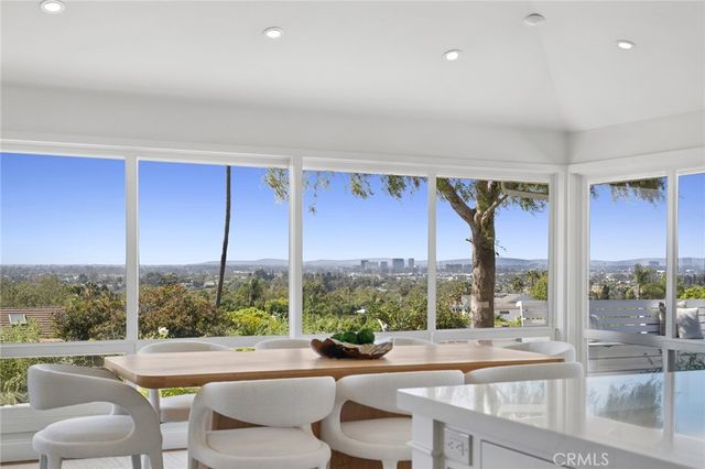 2639 Buckeye Street, Newport Beach, CA 92660