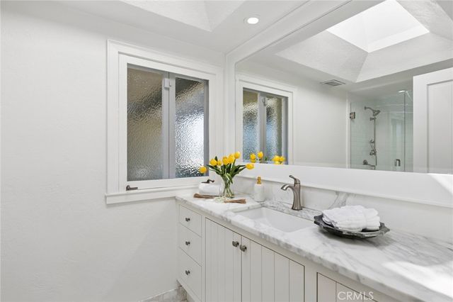 2639 Buckeye Street, Newport Beach, CA 92660