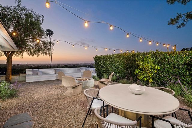 2639 Buckeye Street, Newport Beach, CA 92660