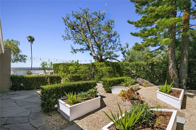 2639 Buckeye Street, Newport Beach, CA 92660