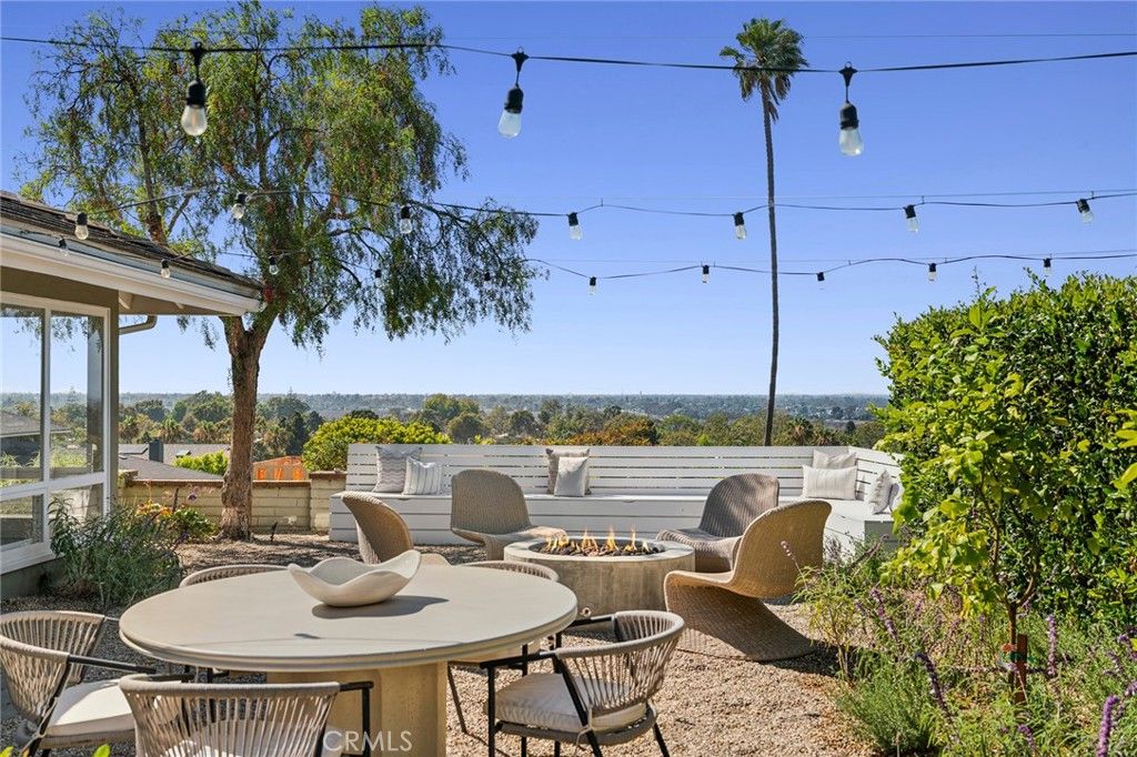 2639 Buckeye Street, Newport Beach, CA 92660