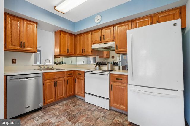 462 REDBUD CT, Warrington, PA 18976