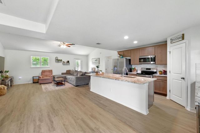 780 County Road 389, Granger, TX 76530
