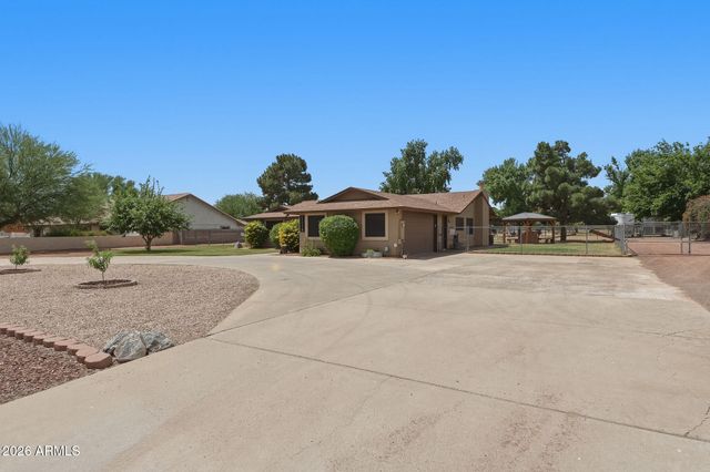 7740 N 175TH Avenue, Waddell, AZ 85355