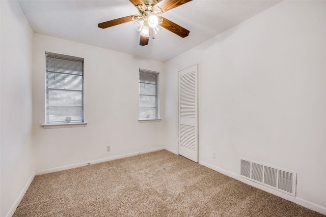 3711 E Devonshire Court, Irving, TX 75062