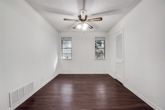 3711 E Devonshire Court, Irving, TX 75062