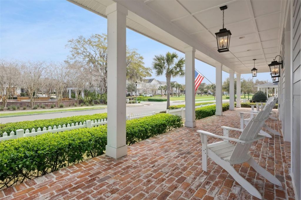 Image 15 of property listing at 720 LAKE BRIM DRIVE, Winter Garden, FL 34787