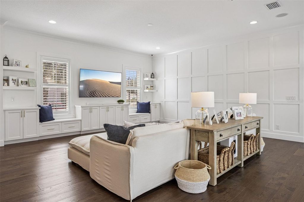 Image 37 of property listing at 720 LAKE BRIM DRIVE, Winter Garden, FL 34787