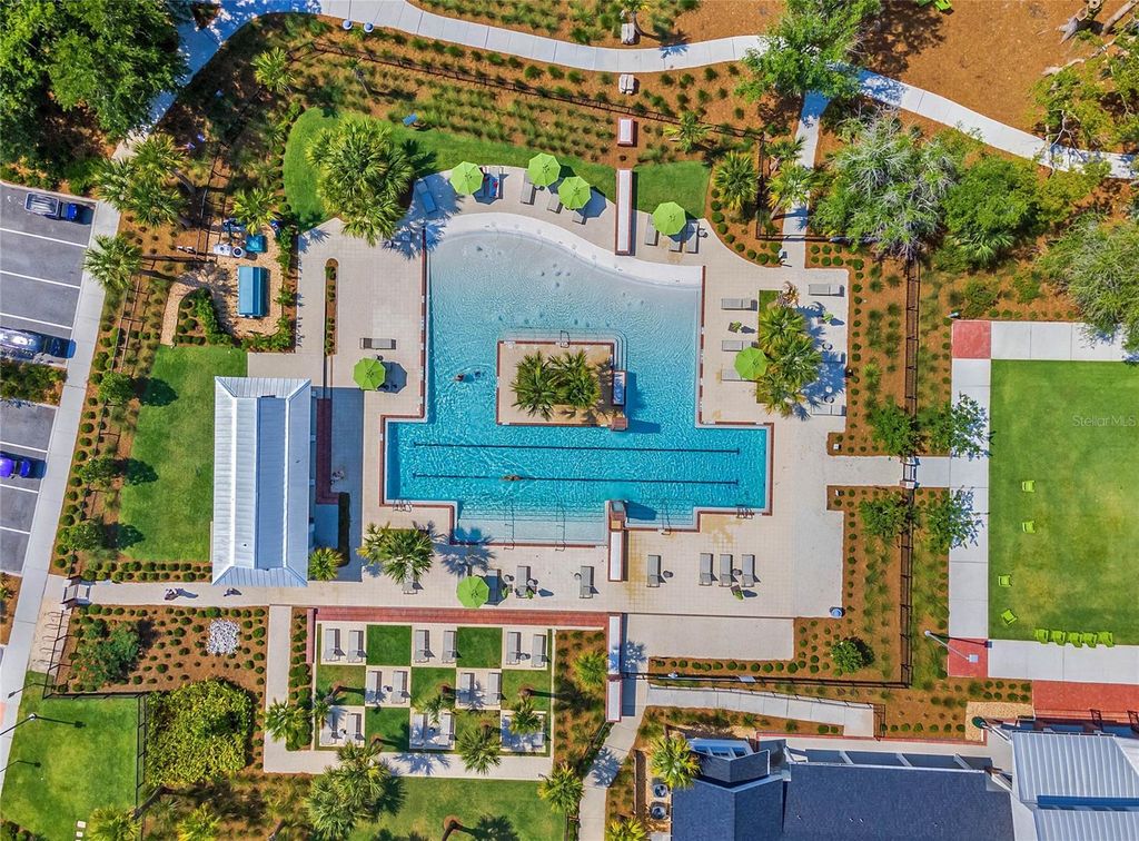 Image 63 of property listing at 720 LAKE BRIM DRIVE, Winter Garden, FL 34787