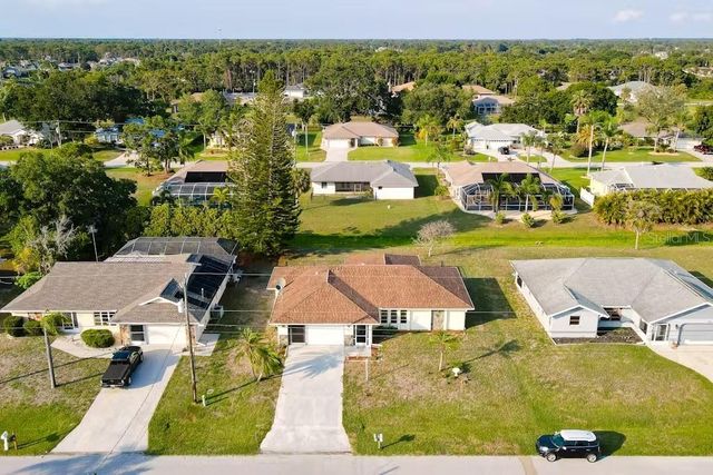 285 MARK TWAIN LANE, Rotonda West, FL 33947
