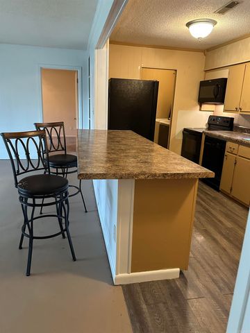 206 Maple Drive, Wynne, AR 72396