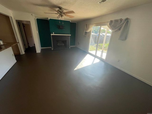 206 Maple Drive, Wynne, AR 72396