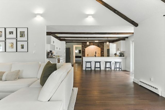 351 Farm Rd, Marlborough, MA 01752