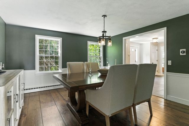 351 Farm Rd, Marlborough, MA 01752