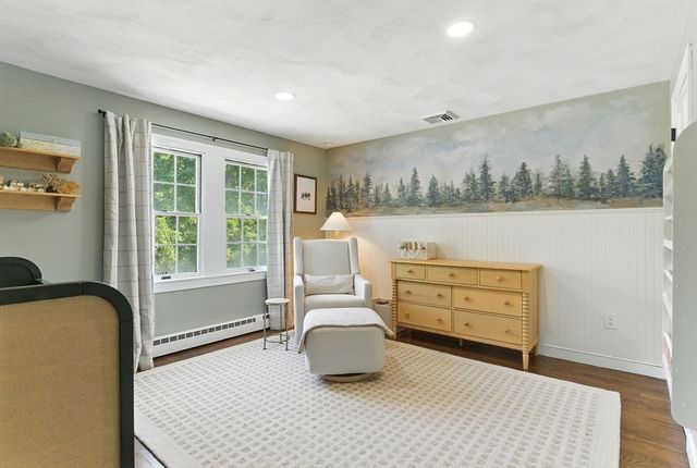 351 Farm Rd, Marlborough, MA 01752