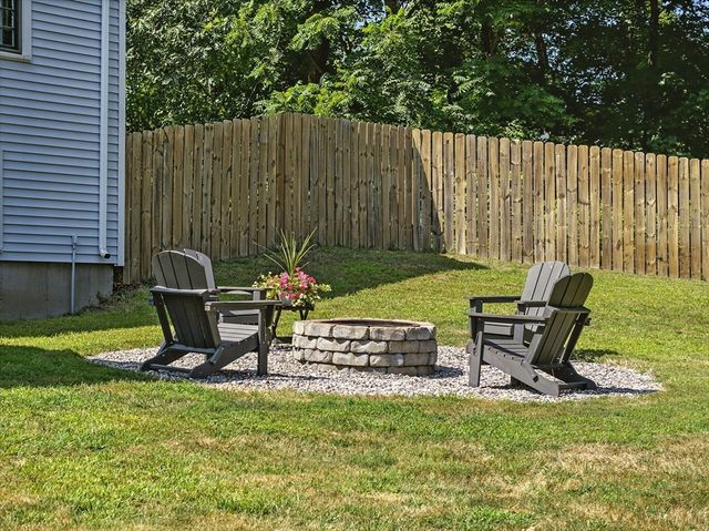 351 Farm Rd, Marlborough, MA 01752