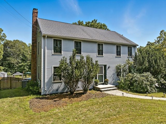 351 Farm Rd, Marlborough, MA 01752