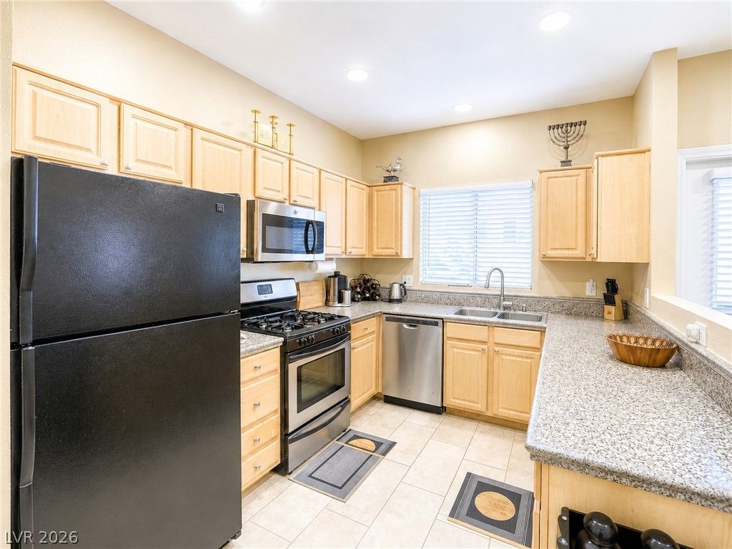 5250 South Rainbow Boulevard 2032, Las Vegas, NV 89118 — photo 4