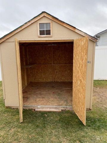 1285 Golden Pheasant Dr, Twin Falls, ID 83301