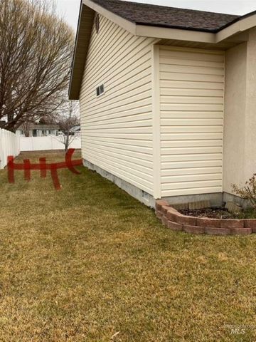 1285 Golden Pheasant Dr, Twin Falls, ID 83301