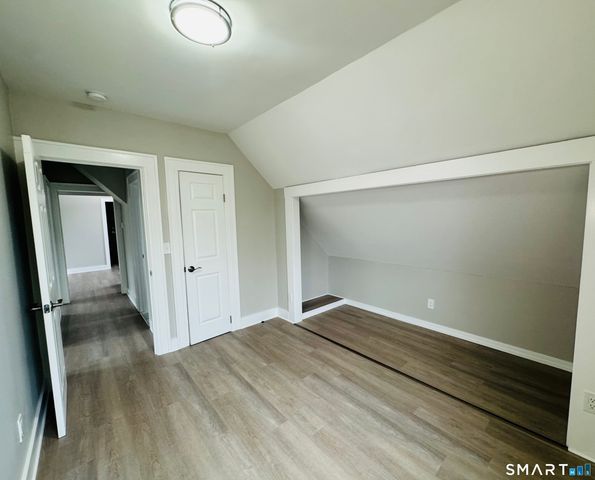 52 Howard Avenue 3, New Haven, CT 06519