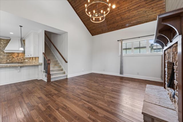 168 Copperstone Drive, Clarksville, TN 37043