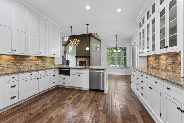 168 Copperstone Drive, Clarksville, TN 37043