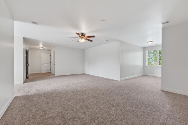 168 Copperstone Drive, Clarksville, TN 37043