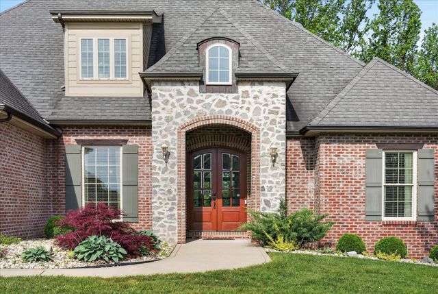 168 Copperstone Drive, Clarksville, TN 37043