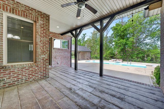 168 Copperstone Drive, Clarksville, TN 37043