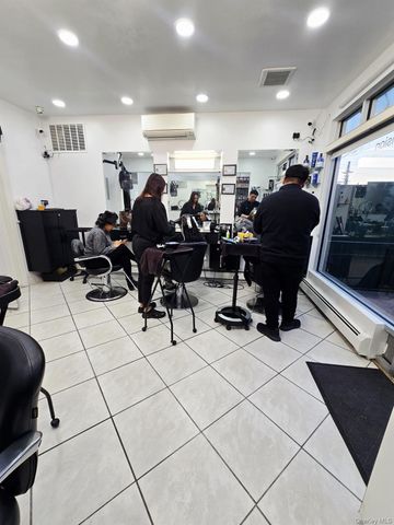 8426 Grand Avenue 1st Floor, Elmhurst, NY 11373