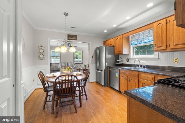 180 CARLTON AVE, Marlton, NJ 08053