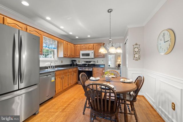 180 CARLTON AVE, Marlton, NJ 08053