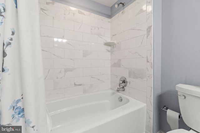 180 CARLTON AVE, Marlton, NJ 08053