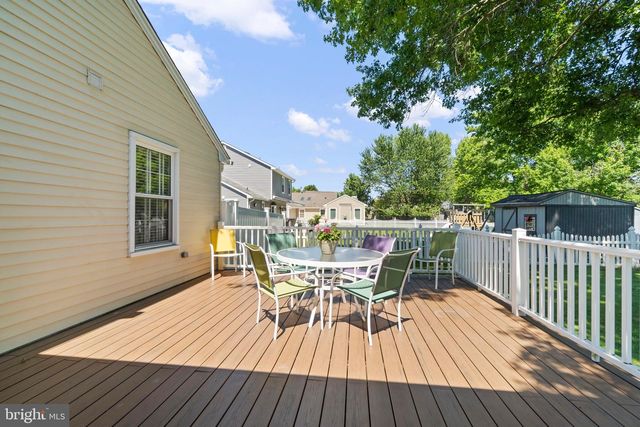180 CARLTON AVE, Marlton, NJ 08053