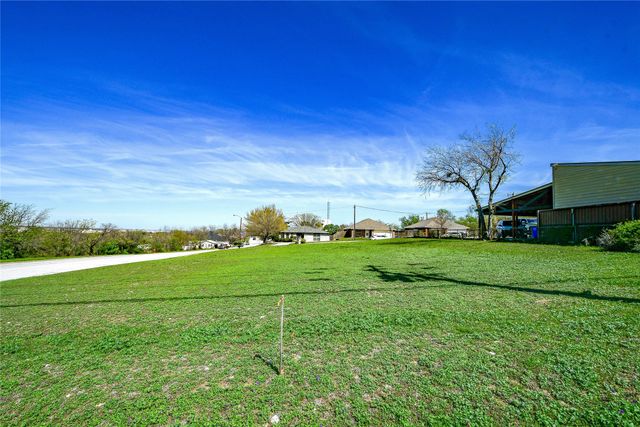 8433 Downe Drive, White Settlement, TX 76108