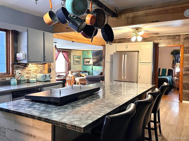 1100 E Breitung Avenue, Kingsford, MI 49802