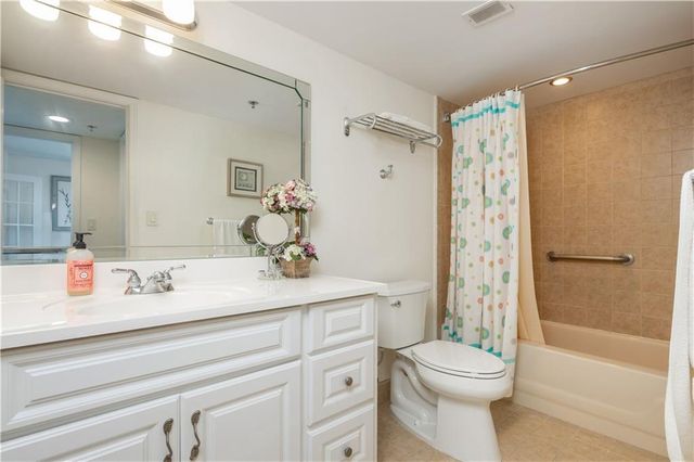 2870 Pharr Court South NW 2701, Atlanta, GA 30305