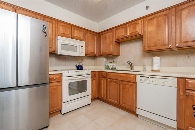 2870 Pharr Court South NW 2701, Atlanta, GA 30305