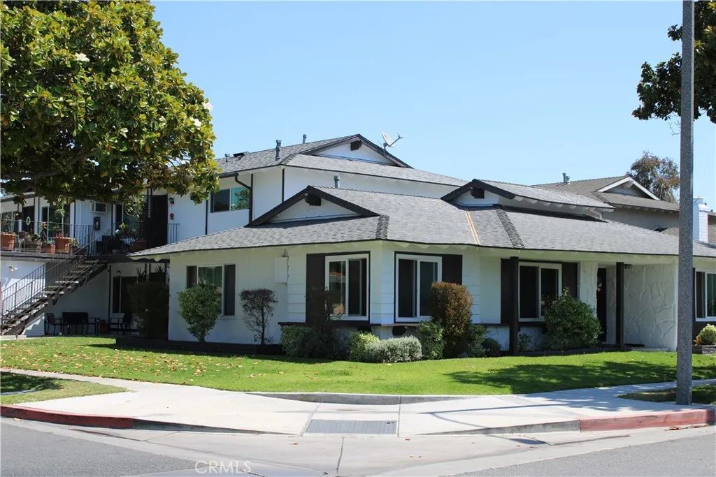 2321 E Omega Avenue, Anaheim, CA 92806