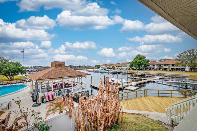 14750 BEACH Boulevard 62, Jacksonville, FL 32250