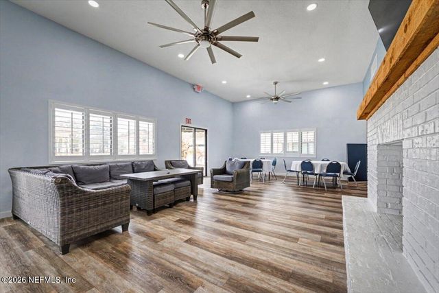 14750 BEACH Boulevard 62, Jacksonville, FL 32250