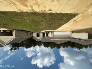951 Riverside Lane, Pearl, MS 39208