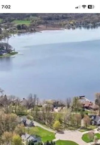 3186 Aspen Ridge Court, Howell, MI 48843